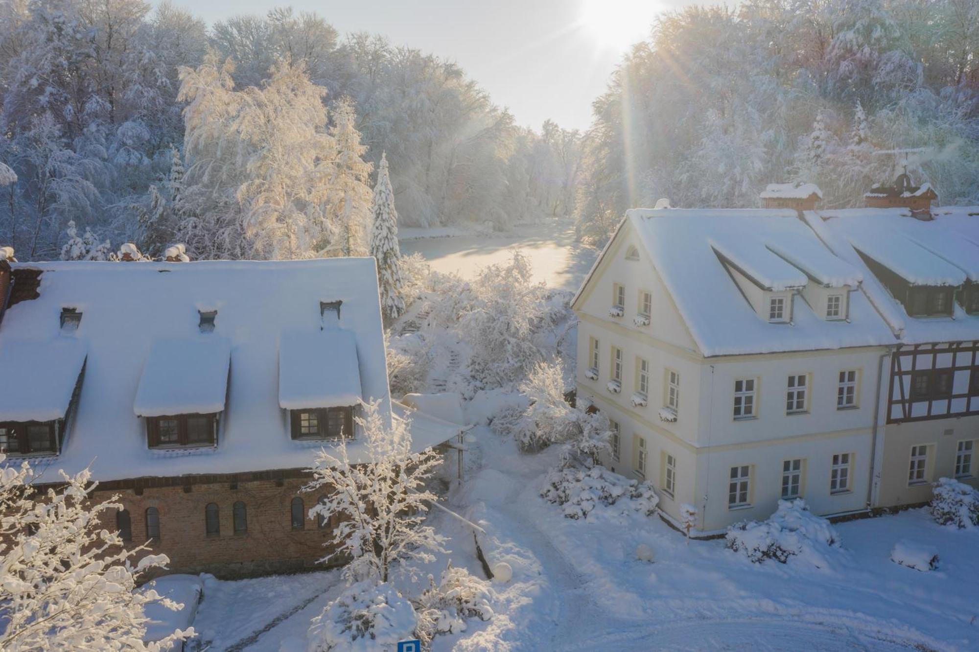 Mlyn Klekotki Spa Resort Buitenkant foto