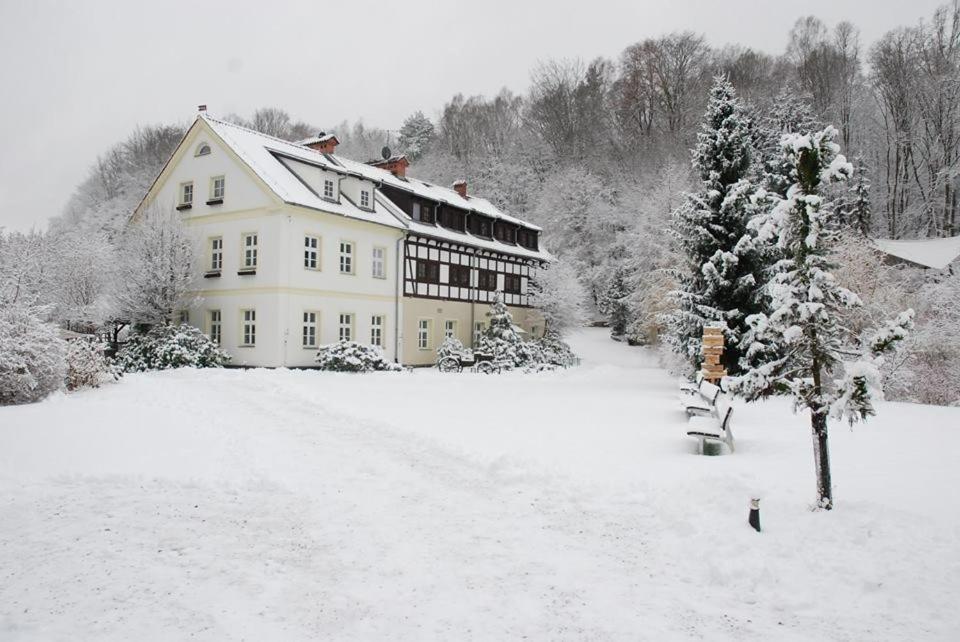 Mlyn Klekotki Spa Resort Buitenkant foto